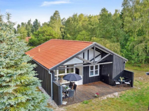 Holiday Home Findus - 350m from the sea by Interhome in Bogø By